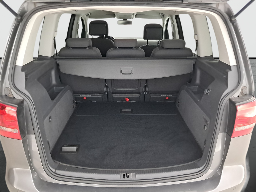 Volkswagen Touran, 2013