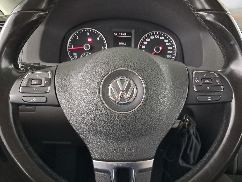 Volkswagen Touran, 2013
