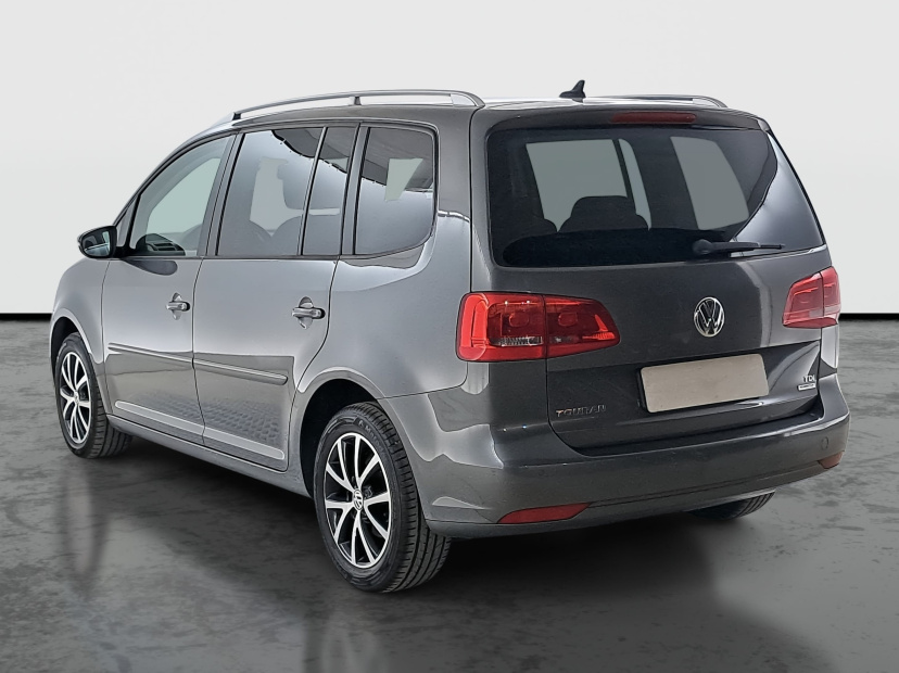 Volkswagen Touran, 2013