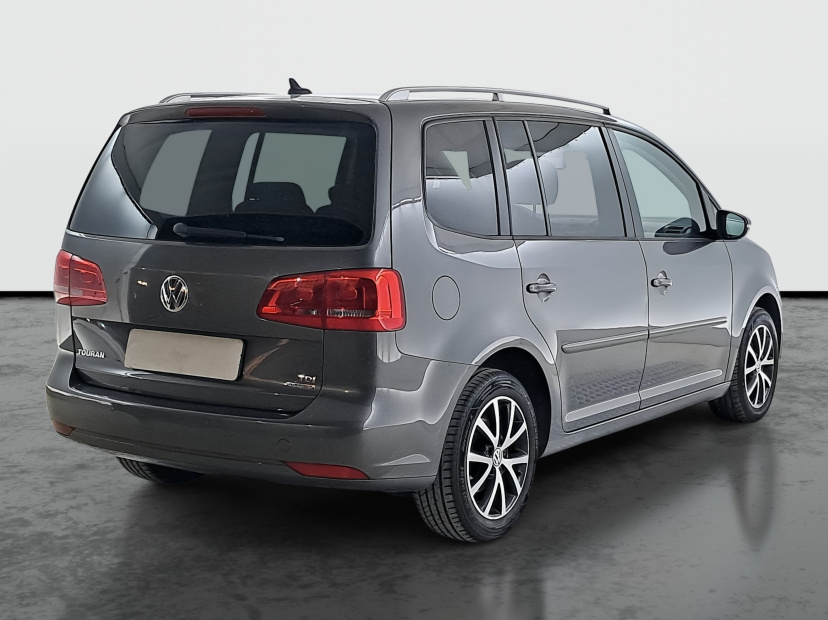 Volkswagen Touran, 2013