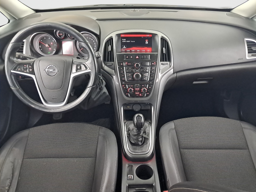 Opel Astra, 2014
