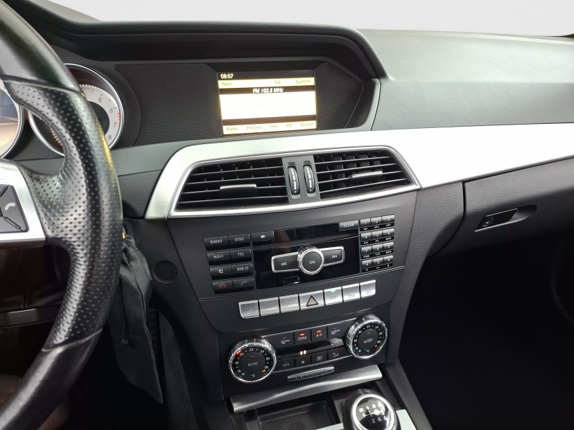 Mercedes-Benz C, 2011
