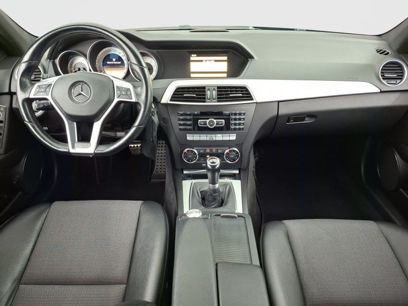 Mercedes-Benz C, 2011