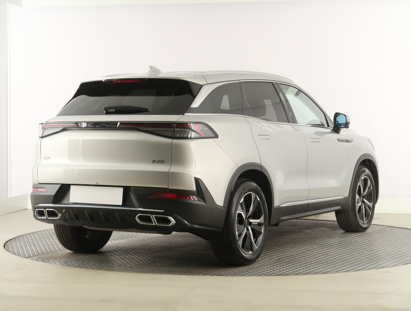 BAIC X7, 2025