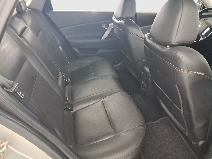 Nissan Primera, 2005