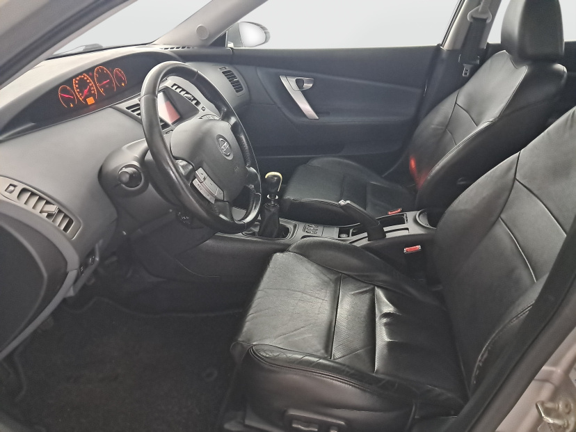 Nissan Primera, 2005