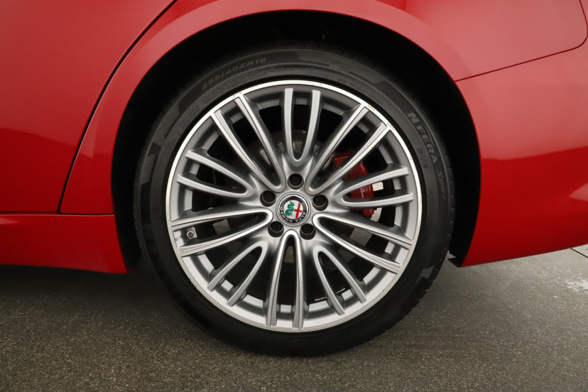 Alfa Romeo Giulia, 2017