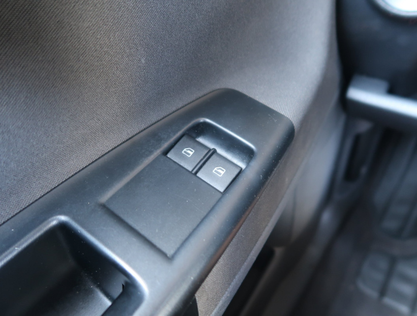 Volkswagen Polo, 2003