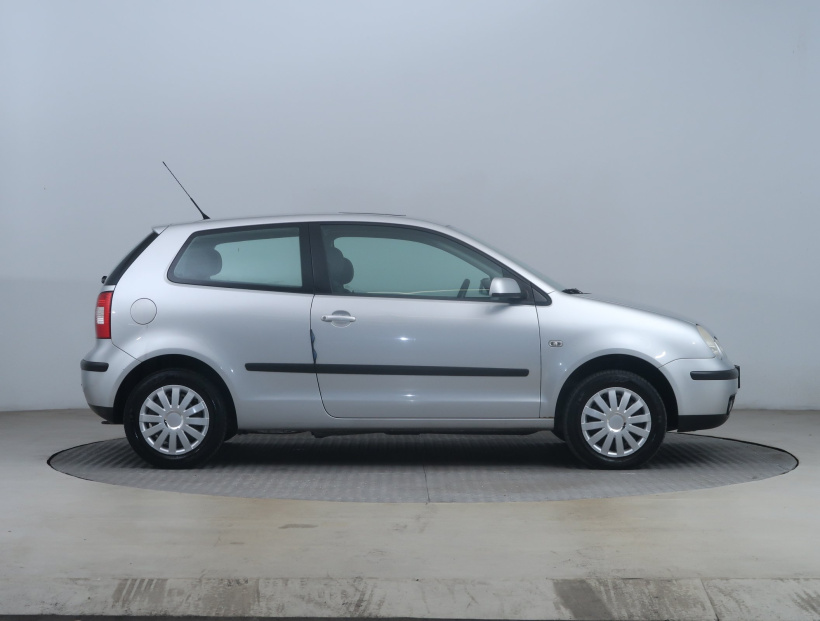 Volkswagen Polo, 2003