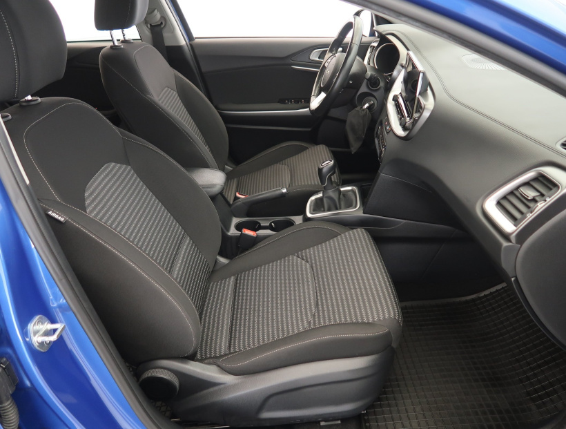 Kia Ceed, 2023