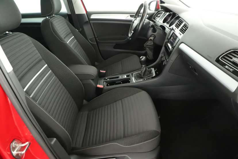 Volkswagen Golf, 2014