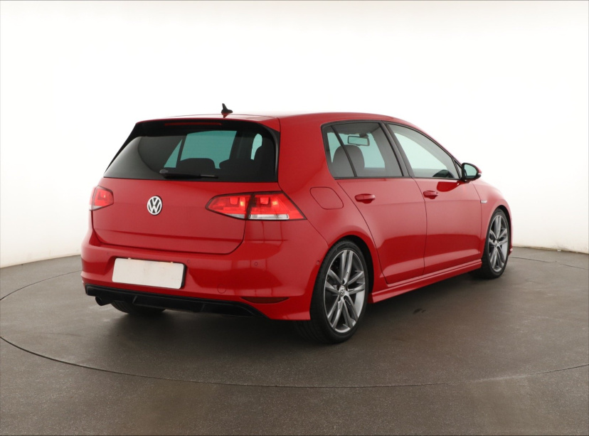 Volkswagen Golf, 2014