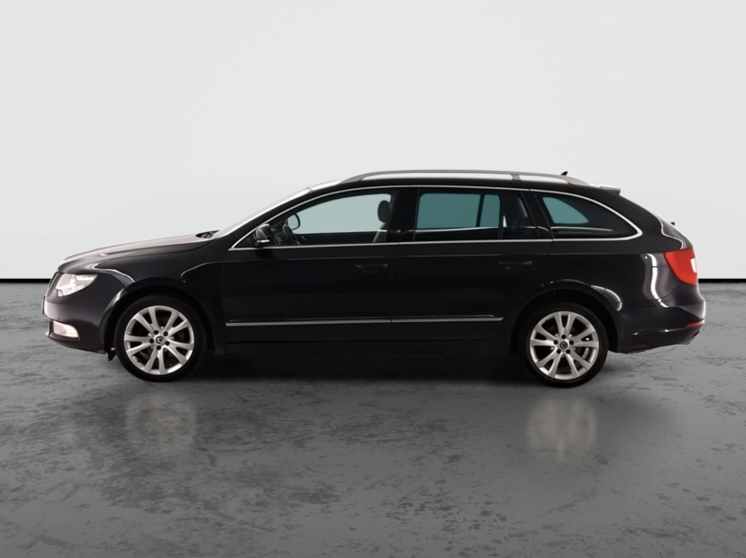 Škoda Superb, 2011
