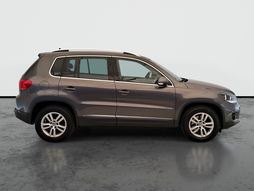 Volkswagen Tiguan, 2014