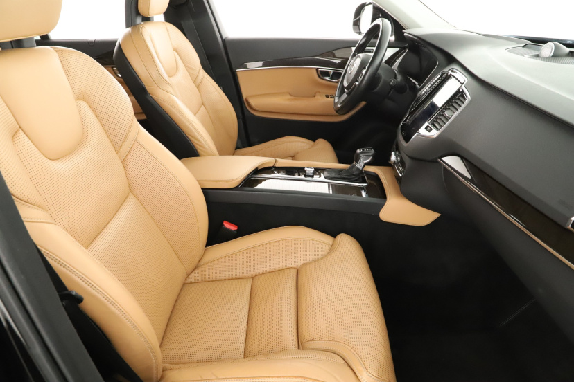 Volvo XC90, 2015