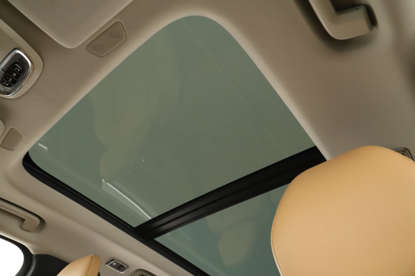 Volvo XC90, 2015