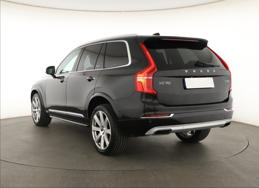 Volvo XC90, 2015