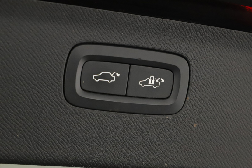 Volvo XC90, 2015