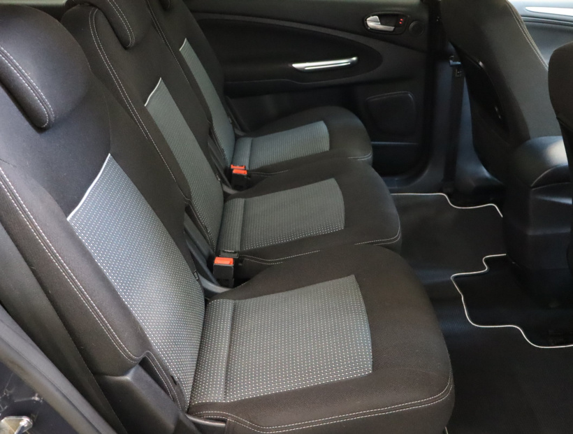 Ford Galaxy, 2013