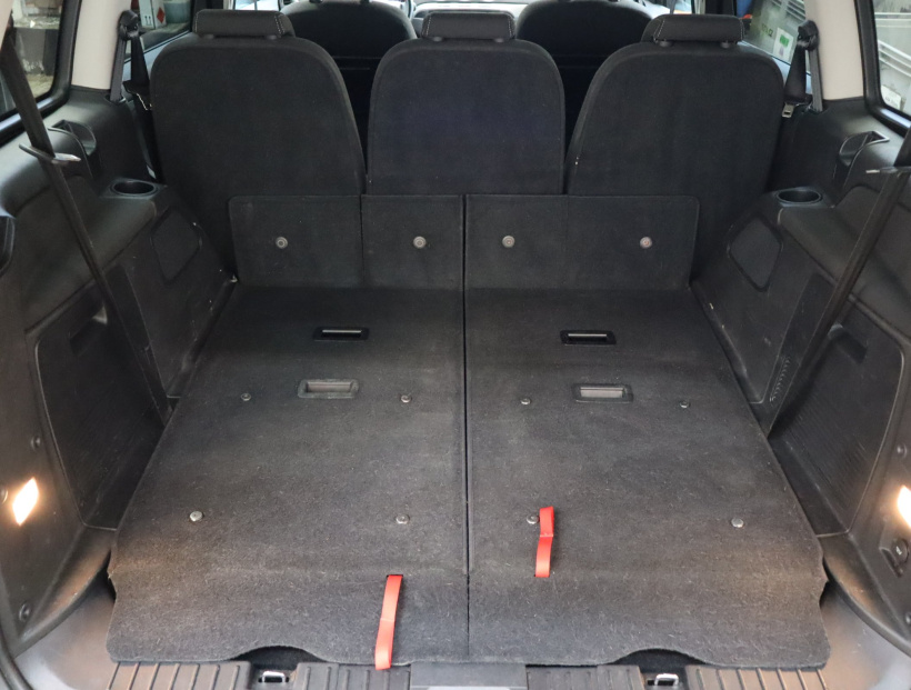 Ford Galaxy, 2013