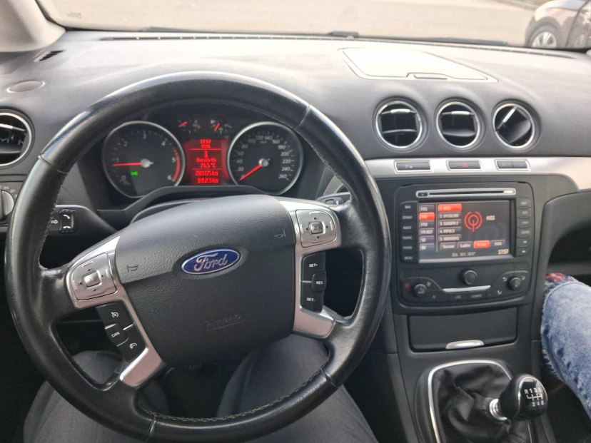 Ford Galaxy, 2013