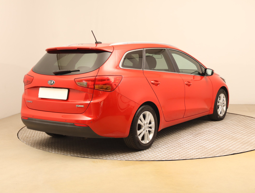 Kia Ceed, 2015