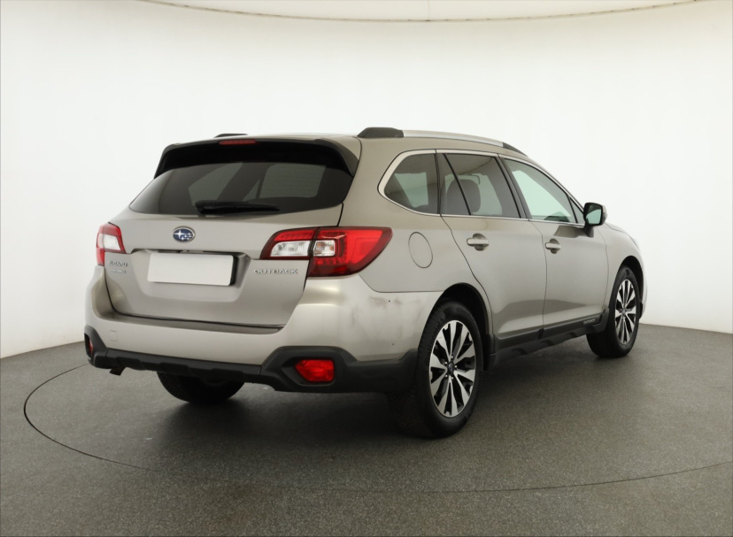 Subaru Outback, 2016