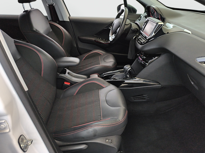 Peugeot 2008, 2017