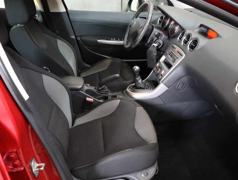 Peugeot 308, 2012
