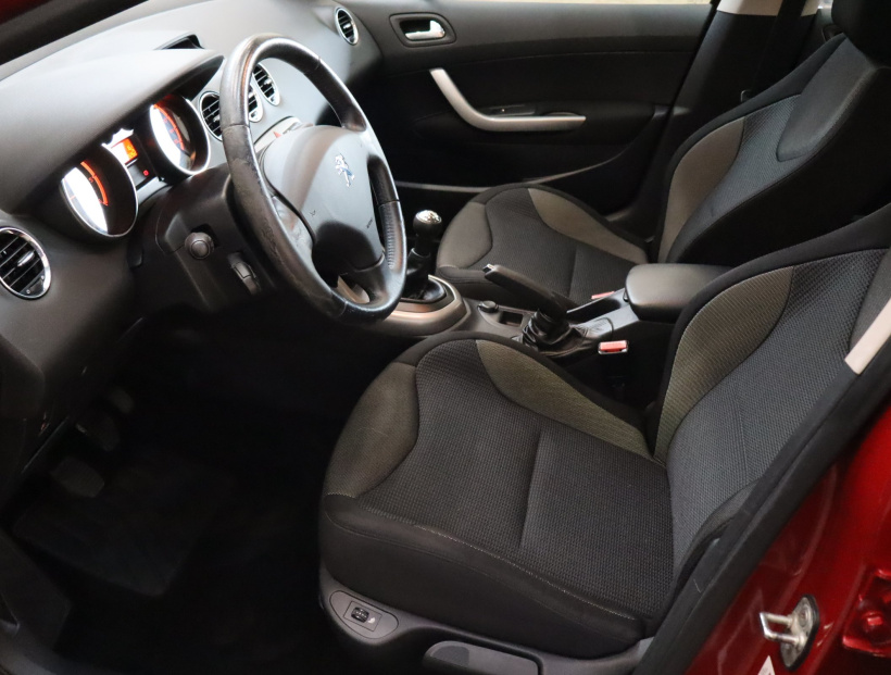 Peugeot 308, 2012