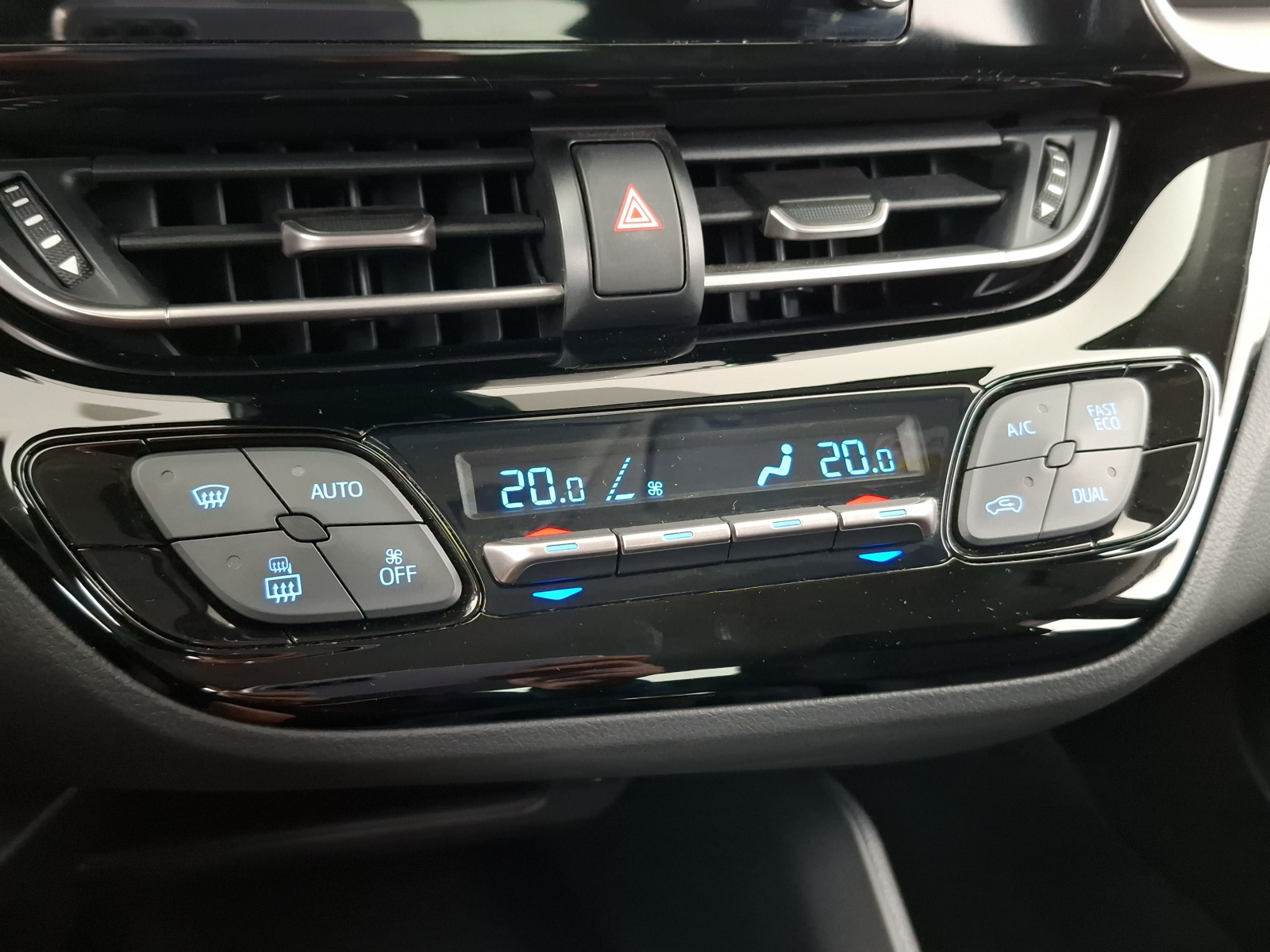 Toyota C-HR - 2021