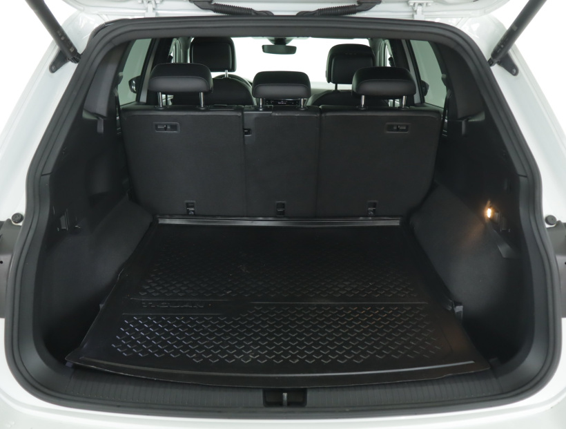 Volkswagen Tiguan Allspace, 2022