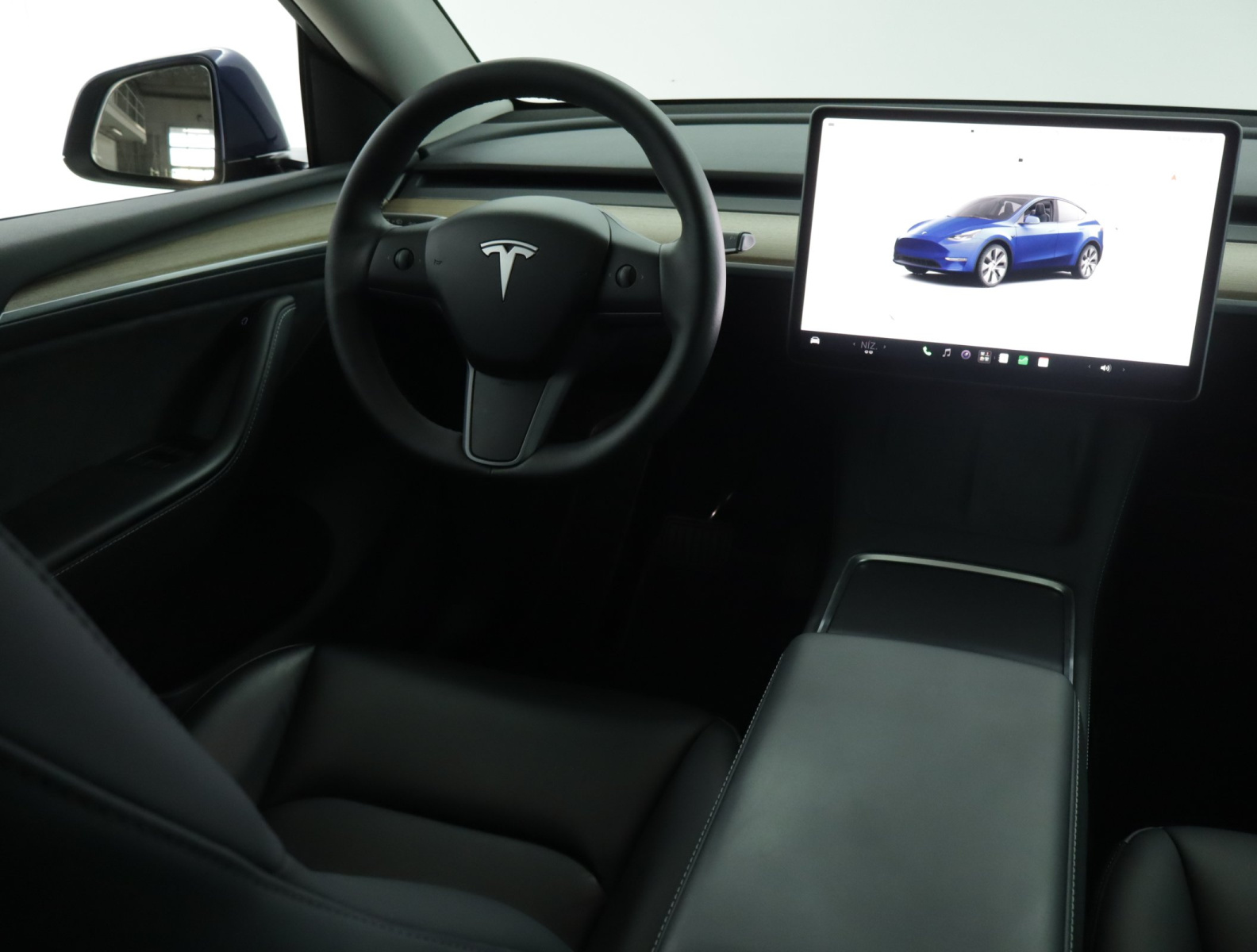 Tesla Model Y Long Range AWD – fotografie 9
