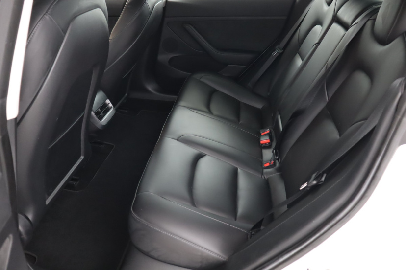 Tesla Model 3, 2021