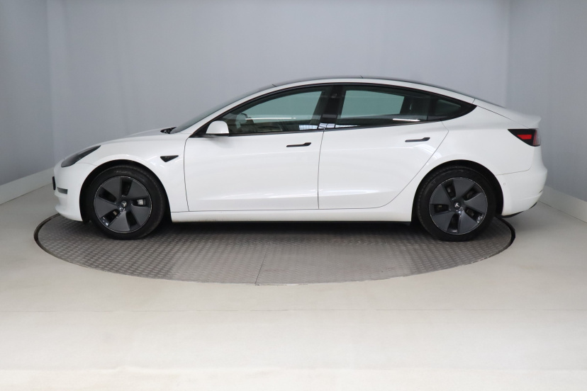 Tesla Model 3, 2021