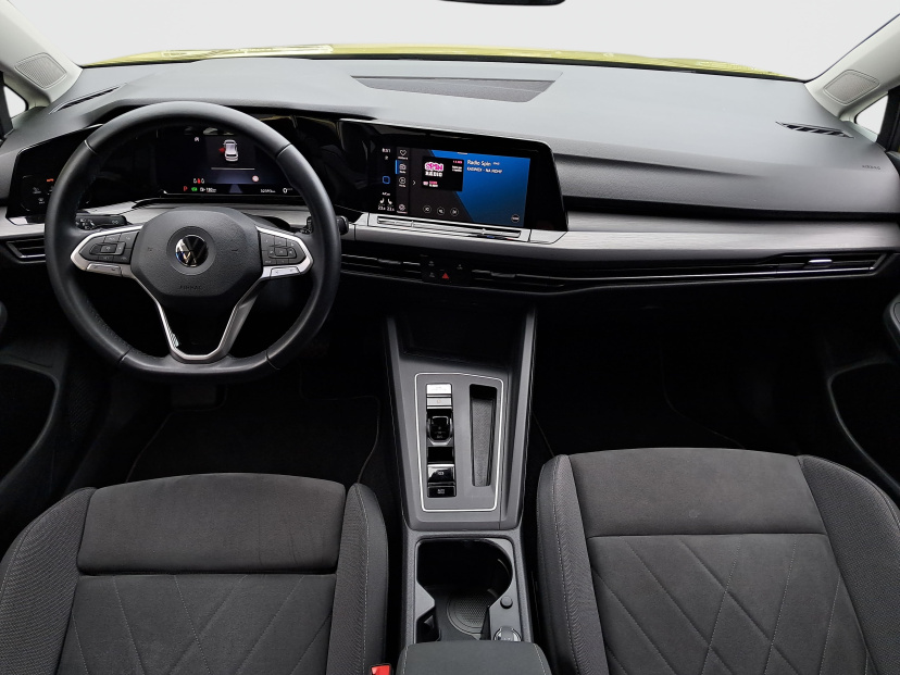 Volkswagen Golf, 2021