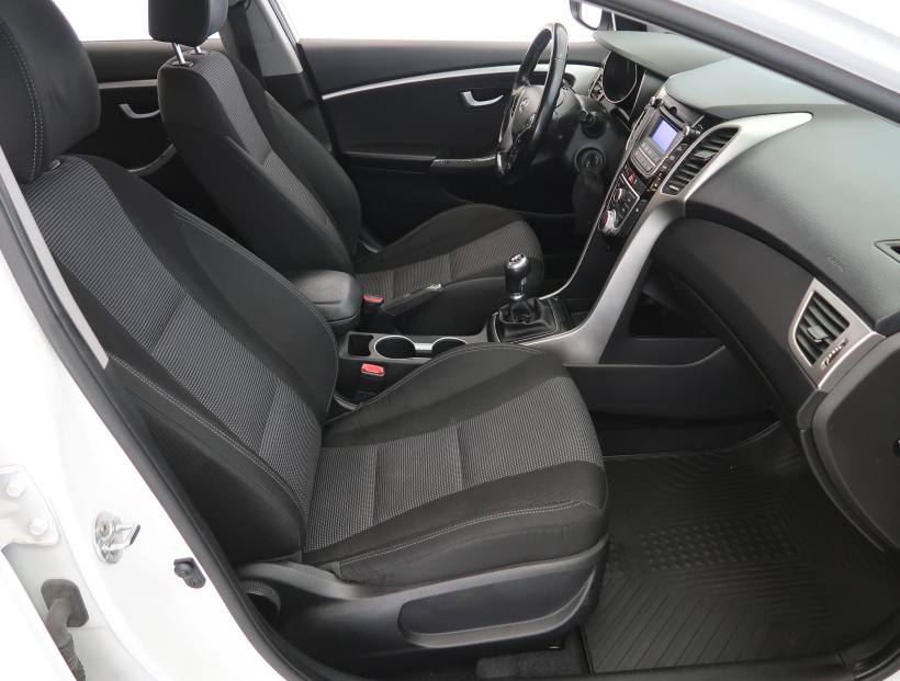 Hyundai i30, 2016