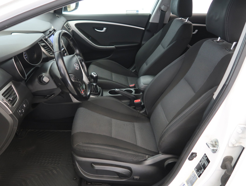 Hyundai i30, 2016