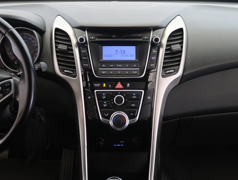 Hyundai i30, 2016