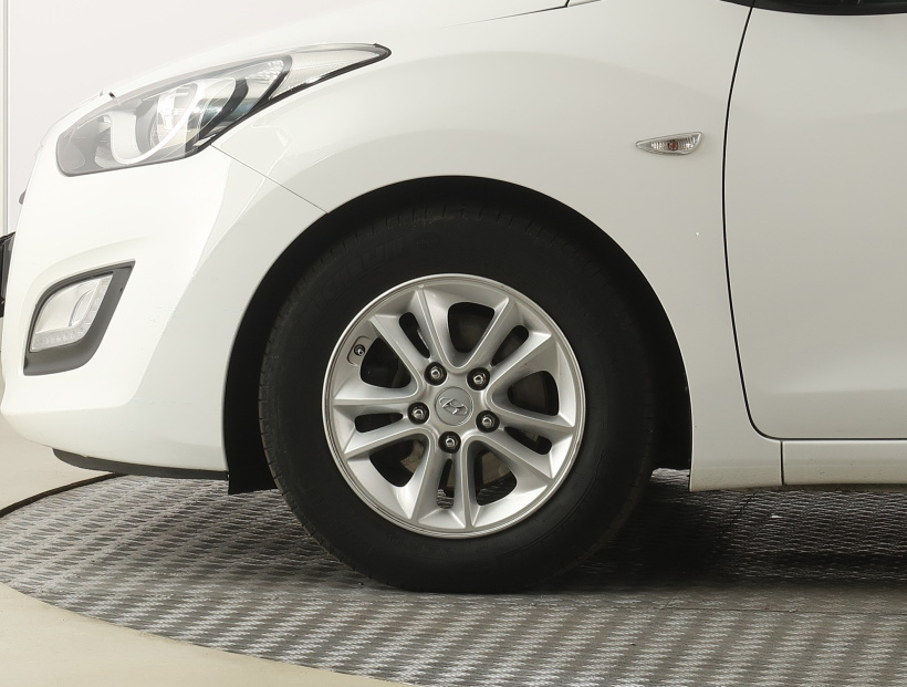 Hyundai i30, 2016