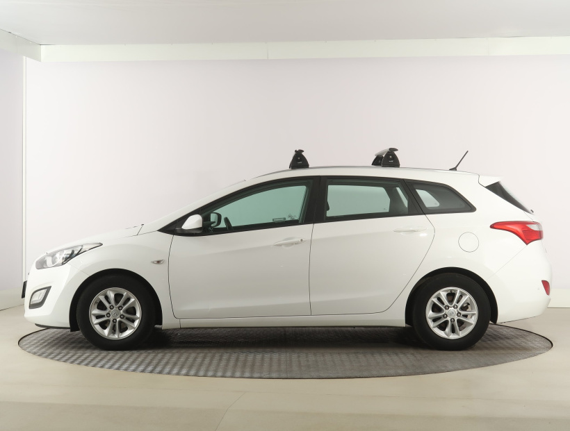Hyundai i30, 2016