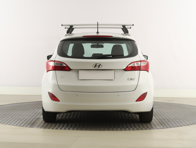 Hyundai i30, 2016