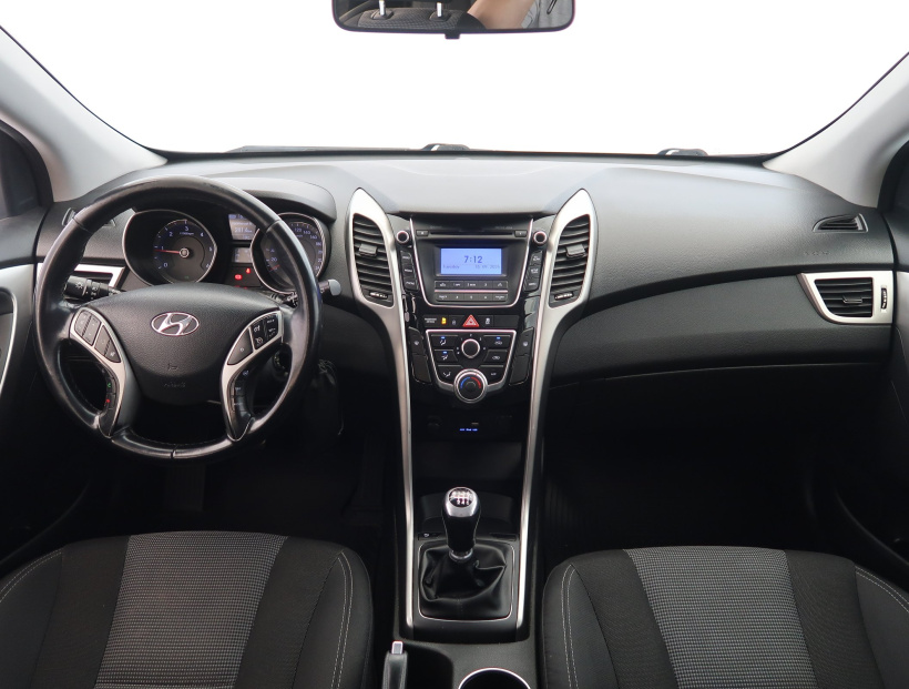 Hyundai i30, 2016