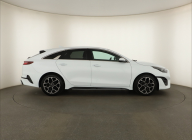 Kia ProCeed - 2023