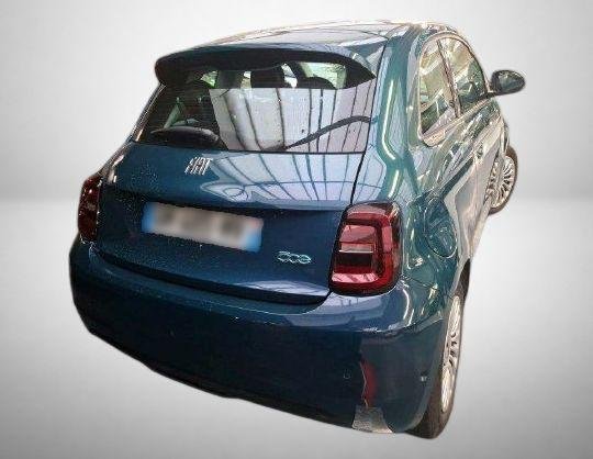 Fiat 500e, 2023