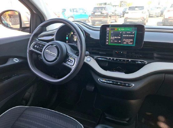 Fiat 500e, 2021