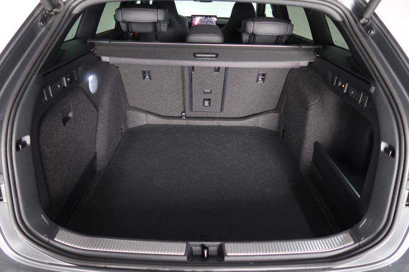 Škoda Superb, 2025
