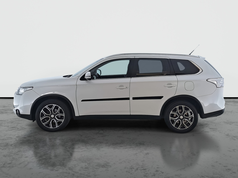 Mitsubishi Outlander, 2016