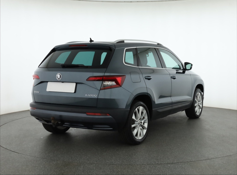 Škoda Karoq, 2017