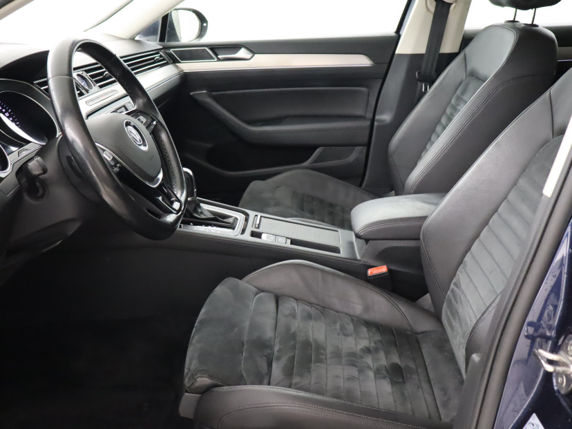 Volkswagen Passat, 2016